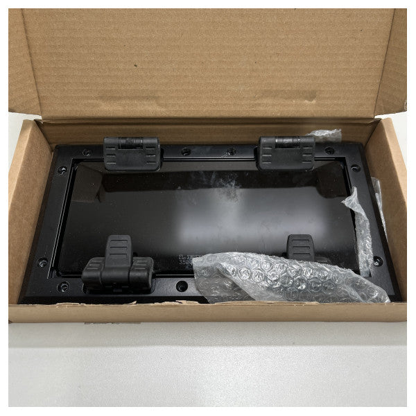 Lewmar Koko 0 Myrtle luukku musta 366 x 190 mm - 393029802