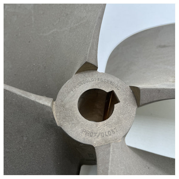 Eliche Radice S8-90 4-лопастно бронзово витло 600 x 780 - LH45