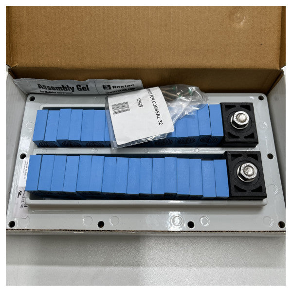 Estrutura de entrada de cabos em alumínio Roxtec ComSeal 32/32