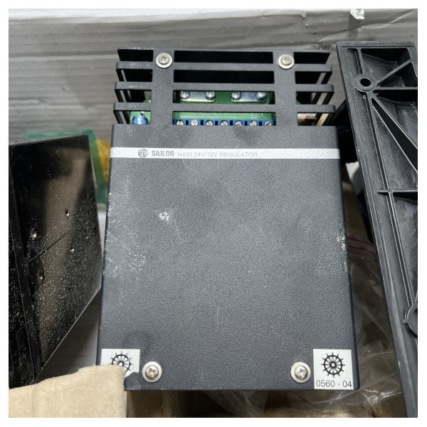 Ricetrasmettitore VHF Sailor RT4822 unità DSC NMEA GDMSS