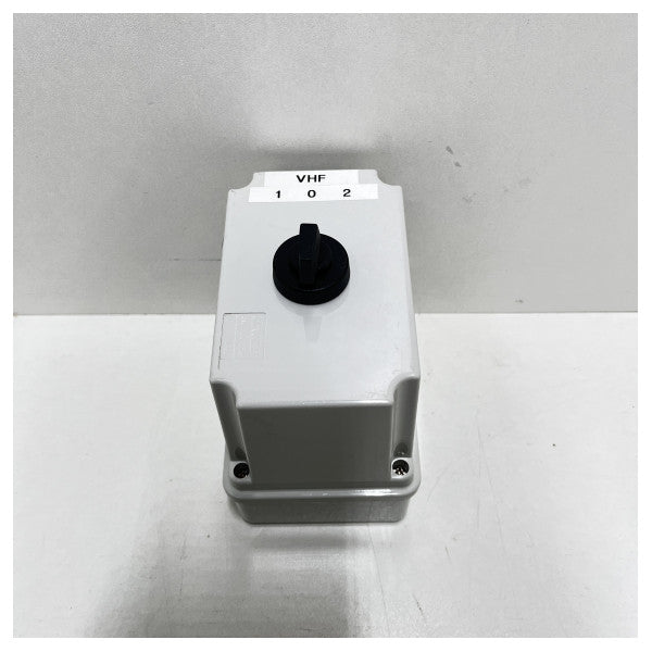 Sessa Marine GW 44 215 VHF-antennväljare