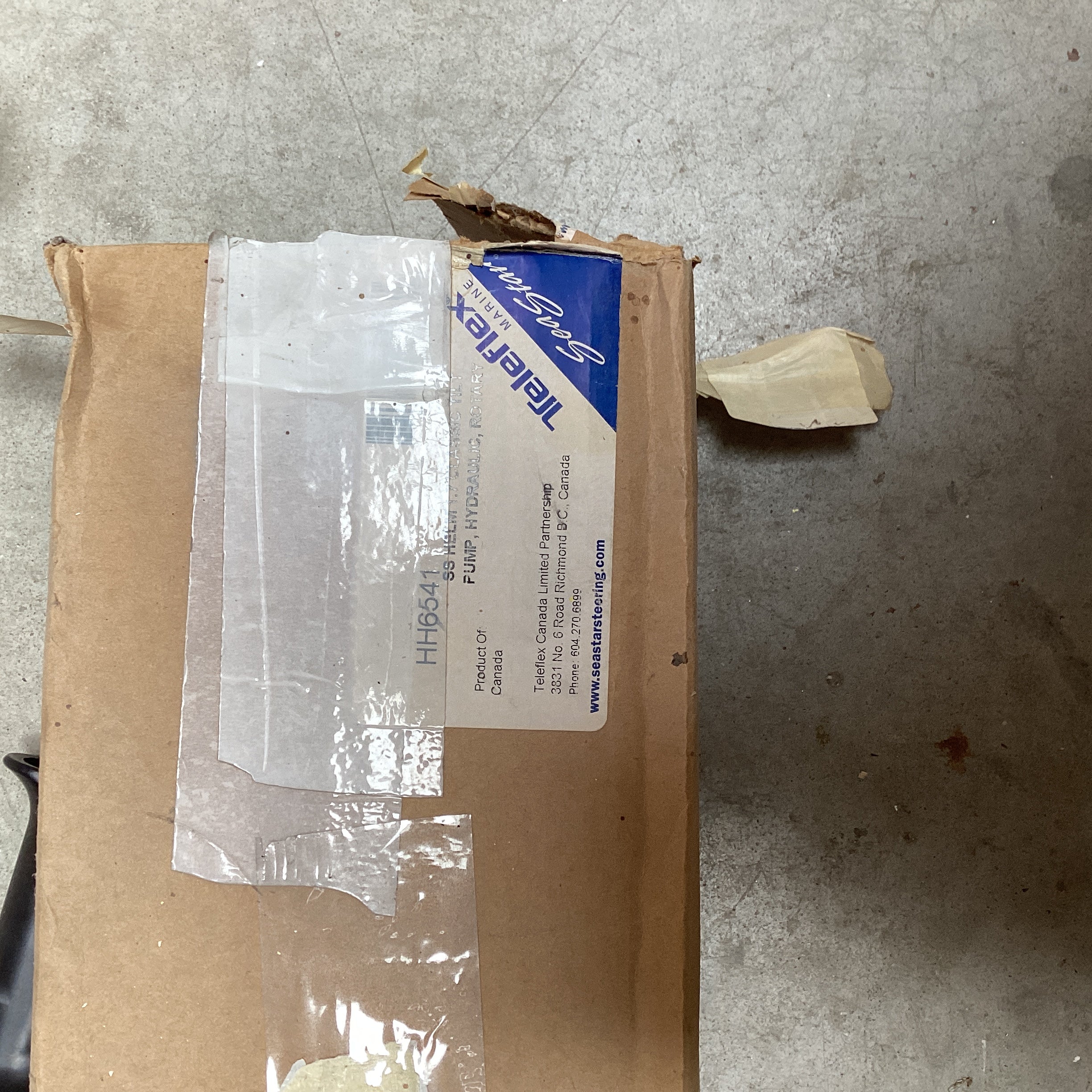 Seastar Teleflex хидравлична помпа за кормилно колело с възможност за накланяне - HH6541