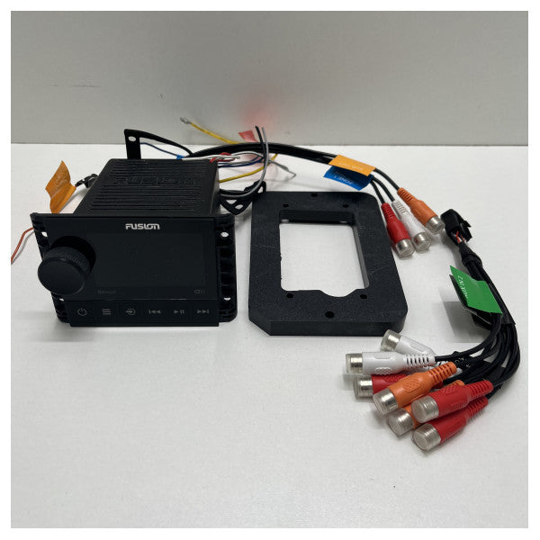 Fusion Apollo MS-SRX400 στερεοφωνική σειρά ζωνών Fusion Apollo MS-SRX400