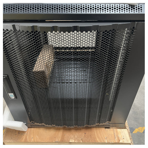 12 timer Mini Serverbalet 19 tommers montering 600 x 800 x 720 mm - DS6812pp