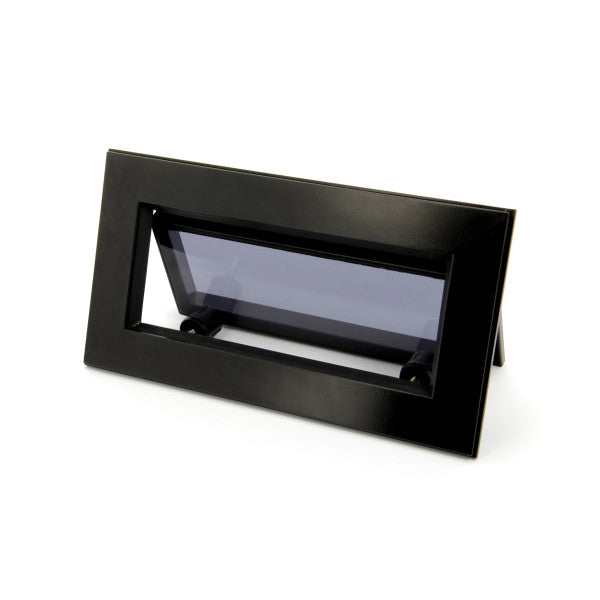 فتحة من الألومنيوم Vetus PL711 من الألومنيوم مقاس 156 × 303 مم أسود