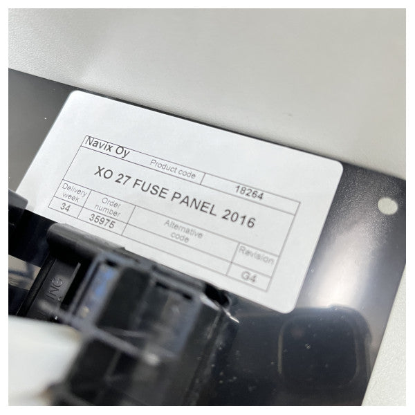 Navix XO 270 C 16634 engine fuse panel 12V - XO10704180
