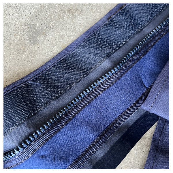 Sessa Marine C30 hard top closing canvas