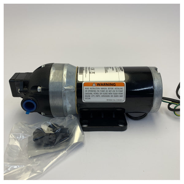Flojet R3811233A Triplex HP Series Deman Liquid Pump 230V - 5.3L/m 150 psi