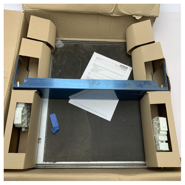 Kit de conversión marina de Miele Acero inoxidable Para convertir un electrodoméstico empotrado en un electrodoméstico independiente.