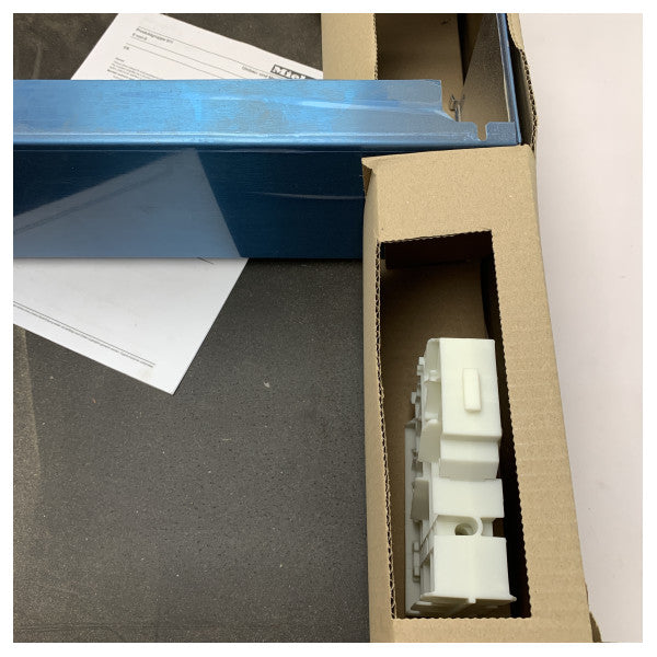 Kit de conversión marina de Miele Acero inoxidable Para convertir un electrodoméstico empotrado en un electrodoméstico independiente.