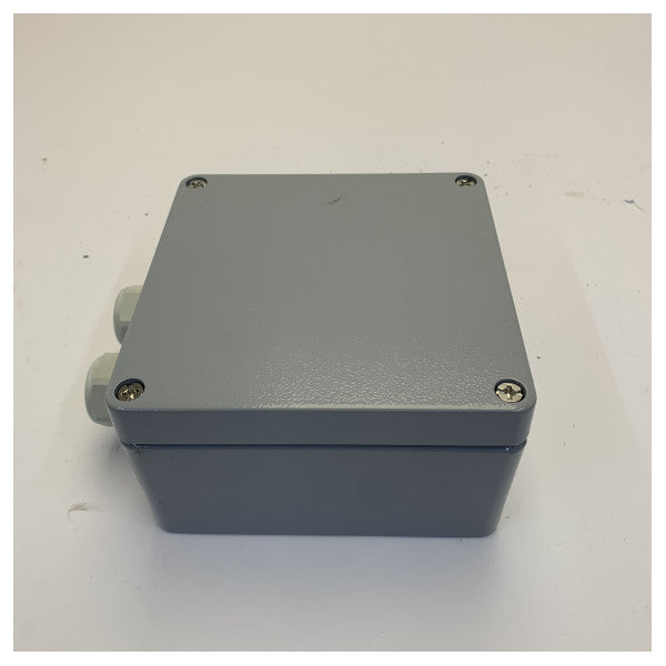 Elektrisk kopplingsbox A0072700010 - 160x160 mm 24-polig marin kopplingsbox 