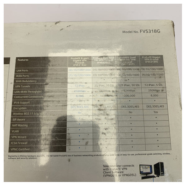 Netgear ProSafe FVS318G-200EUS VPN firewall-router med 8 porte Gigabit 