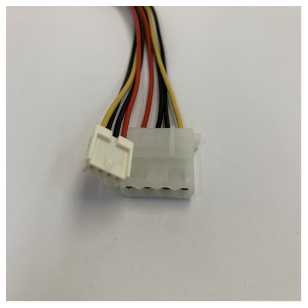 E03-712 Adaptateur de câble d'alimentation interne pour électronique marine 