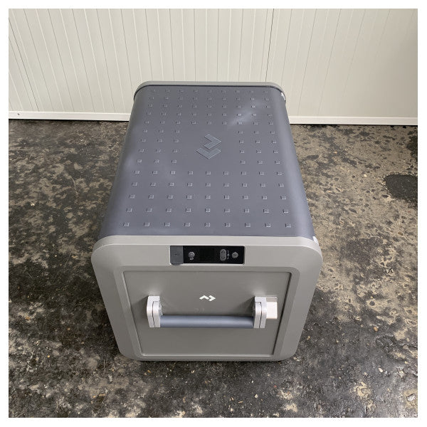 Dometic CFX5 55 IM Glacière à compresseur 55 L refroidie 12/24/230 V - 97000050762 