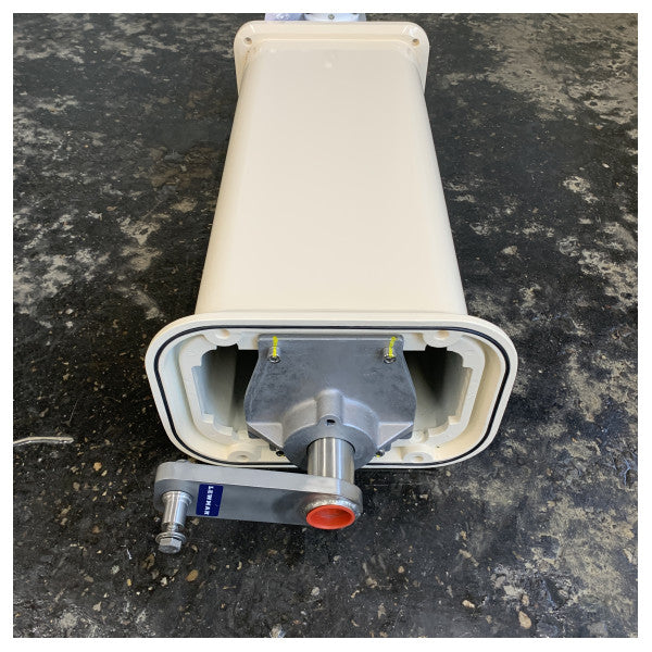 Lewmar Cobra Racing Premium IP420 styrpiedestalbas utan huvud - 89900865 