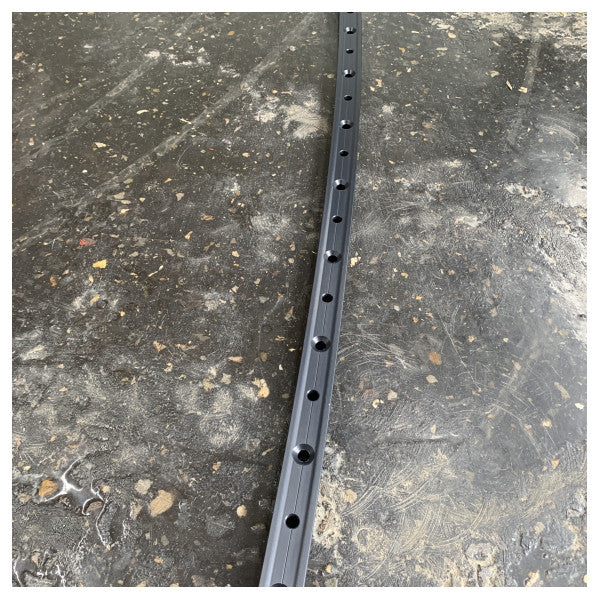 Lewmar HTX2 DP مسار إبحار مثقوب مسبقًا - 2.705 م - HR6.5M - 29372912BK 