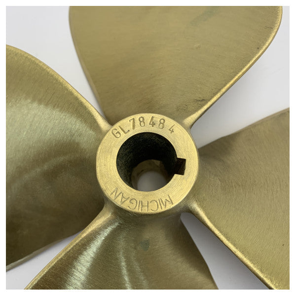 Michigan Propellers 4-Blatt Messingpropeller GL469 17x12 LH 30mm - 850117 
