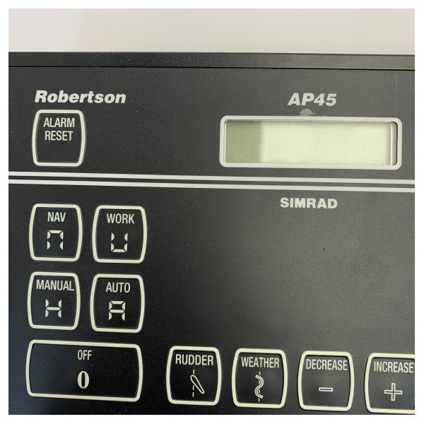 Simrad Robertson AP45 upravljačka jedinica za pomorski autopilot - rabljeno 