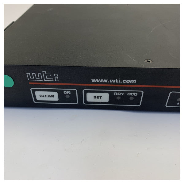 APS-8M Servidor de consola serial de comutação de porta assíncrona - Rede de 8 portas - Usado 