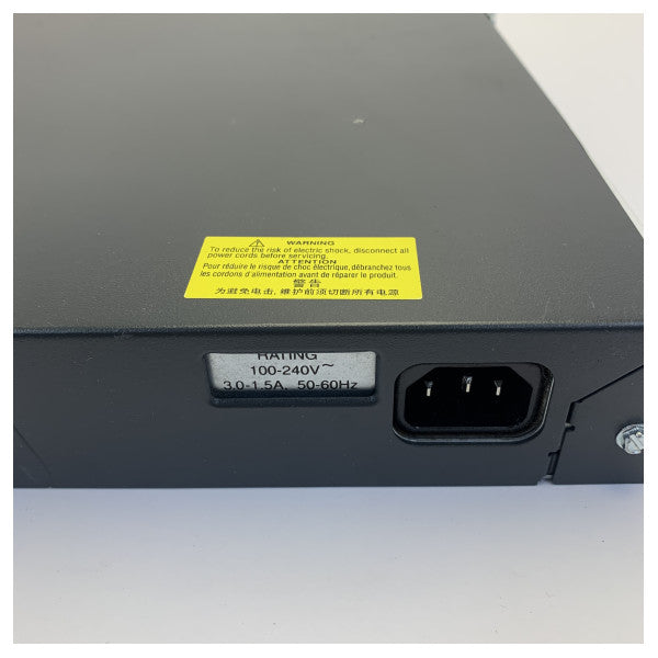 Cisco Catalyst WS-C2960-24LT 24-portars Ethernet-nätverksswitch - Begagnad 