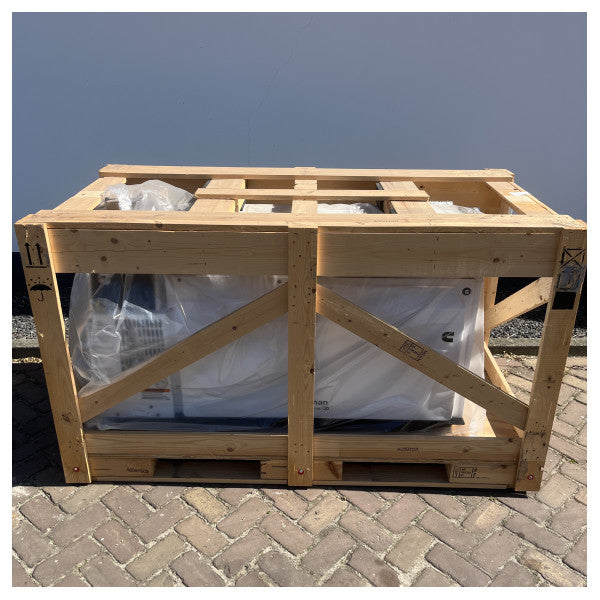 Cummins Onan 27 MDKDU 27 kVa 230V | 50HZ морски дизелов генератор