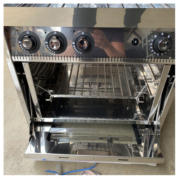 Газов котлон Force10 Marine с 3 горелки и фурна от неръждаема стомана 