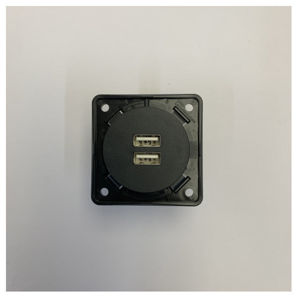 Berker ZR5022 USB модул за зареждане за морски и RV - ZR3121 за вграден монтаж 
