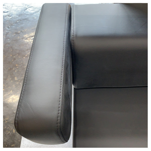 Besenzoni P240 Dragon Fly Black Coated Marine Pilot Seat - 85020251-40 - BES0871 