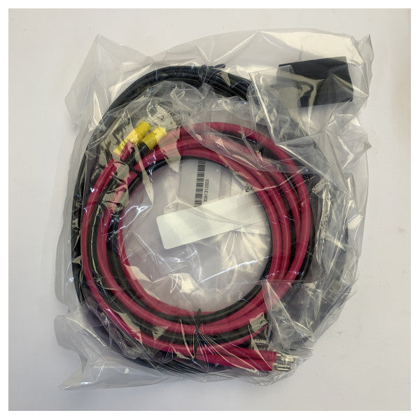 Зарядний пристрій для акумуляторів Mastervolt 230 / 12V - 35A 3-вихідний - 44010250 