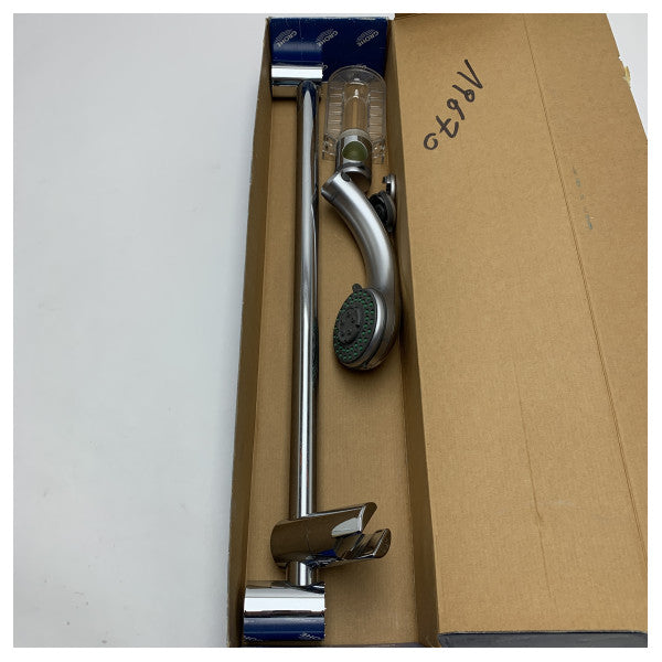 The Grohe 28648000 shower tap has a chrome finish and features a sophisticated design.