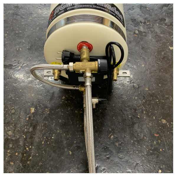 Szybki podgrzewacz wody Marine B022UT - bojler 22 l 110 V - Nautic Boiler B3 