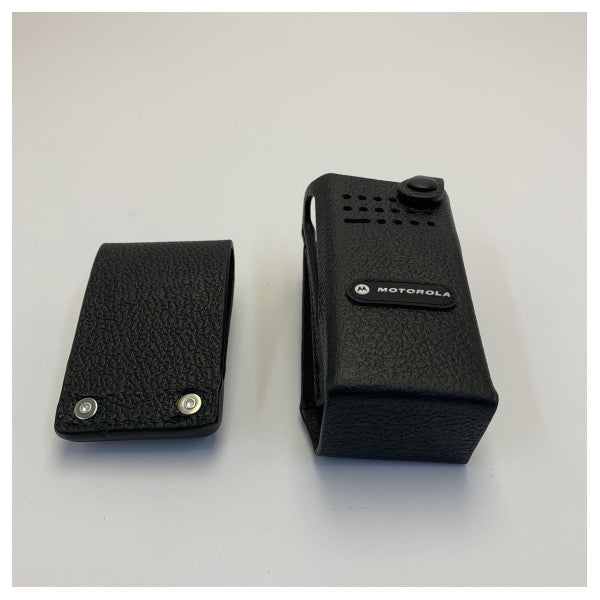Motorola PMLN5846 Estojo rígido de couro para transporte com presilha fixa para cinto de 3 polegadas 