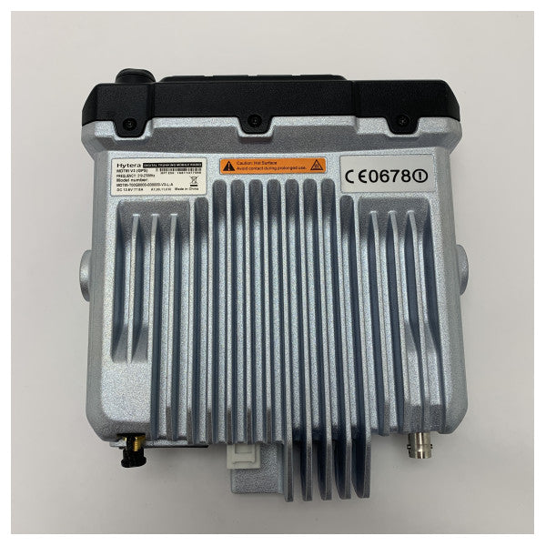 Radio Trunking Digital Hytera MD785G(UHF) con GPS para Comunicación Marítima Confiable 