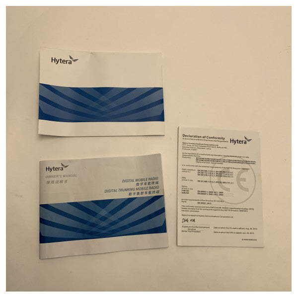 Radio Trunking Digital Hytera MD785G(UHF) con GPS para Comunicación Marítima Confiable 