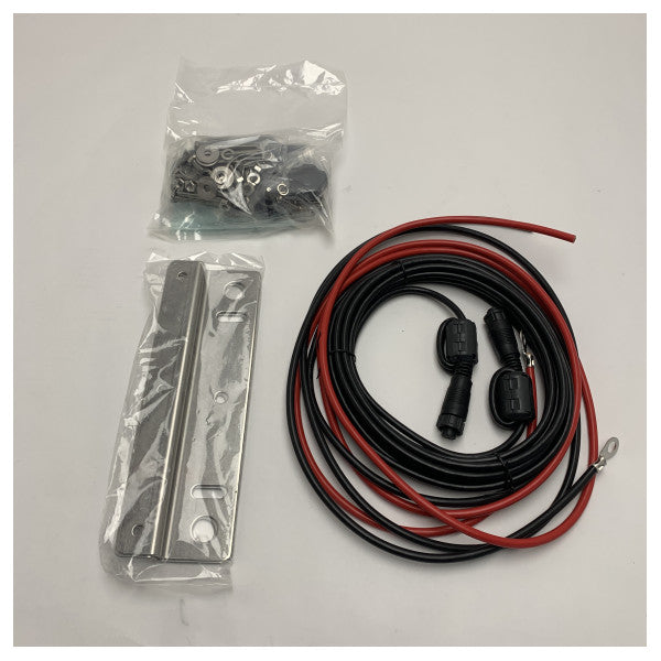 アイコム GM800 150W 舶用 MF-HF 無線機 GMDSS クラス A トランシーバー DSC および 24V 付き