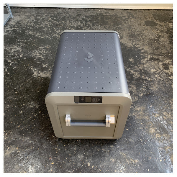 Dometic CFX5 55IM bärbart kylskåp och frys med ismaskin - 55L 