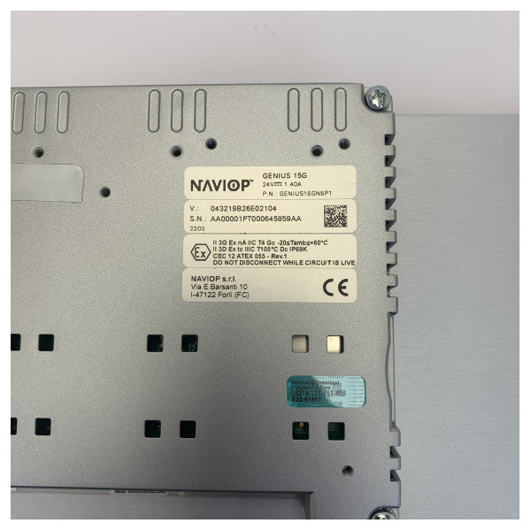 Monitor de montaje en panel Naviop Genius 15G Marine Display 