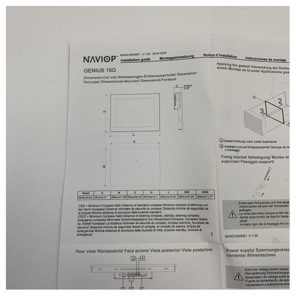 Monitor de montaje en panel Naviop Genius 15G Marine Display 