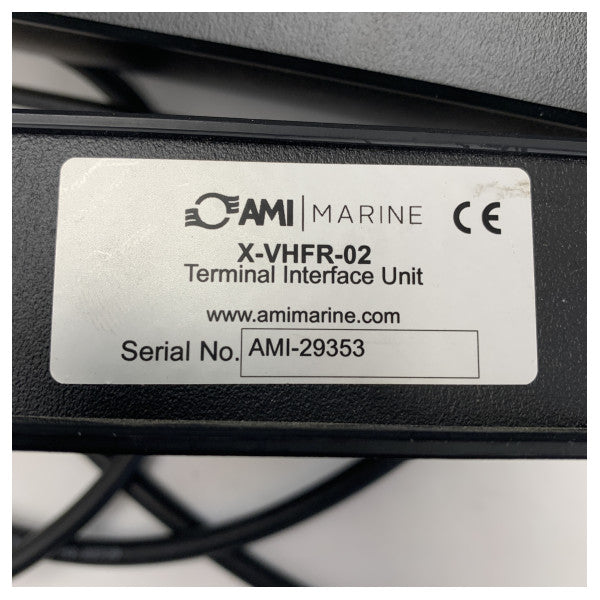 VHFおよびブリッジ音声用の64GBを搭載したAMI X-VHFR基本データ記録システム 