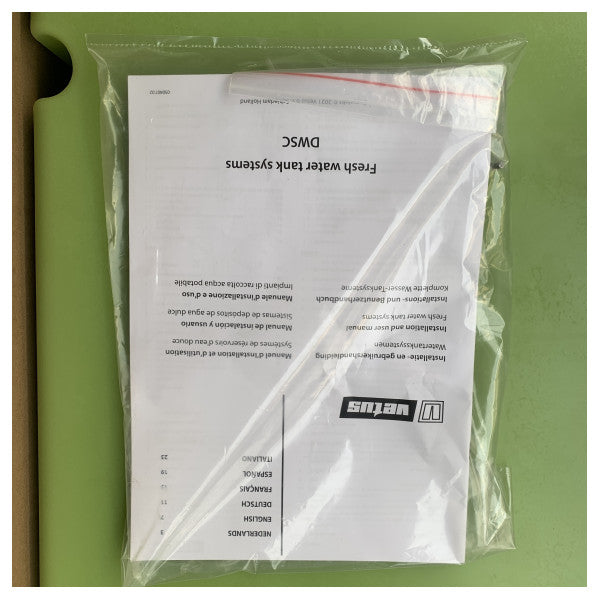 Sistema de tanque de agua potable Vetus 120L con bomba 12V - DWSC12012 