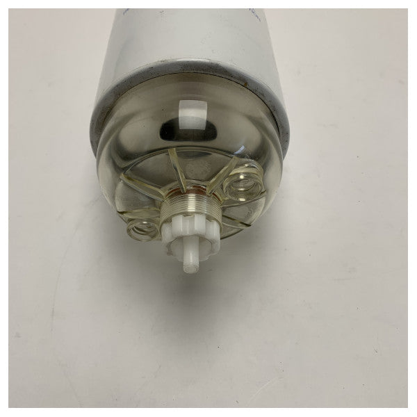 Сменяем елемент на горивния филтър Vetus VT12 450 HP 