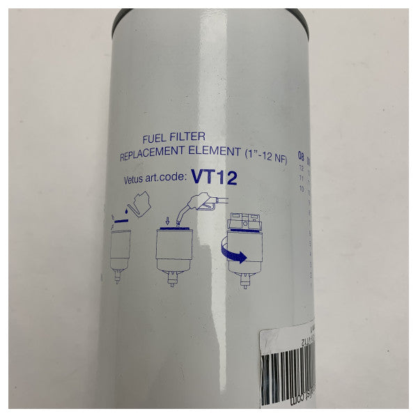 Сменяем елемент на горивния филтър Vetus VT12 450 HP 