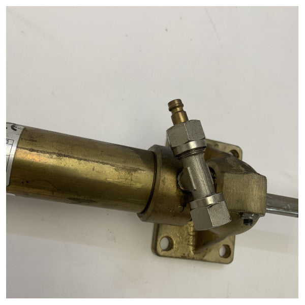 Vetus MTC7210 Cilindru ta' Direzzjoni Idrawlika għall-Magni tal-Lanċa Inboard, Bore ta' 22mm, Stroke ta' 225mm 