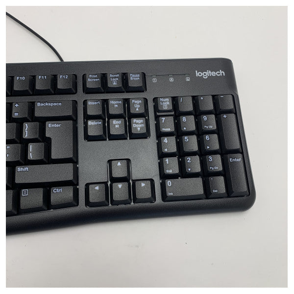 Logitech K120 Trådad USB-tangentbord svart 