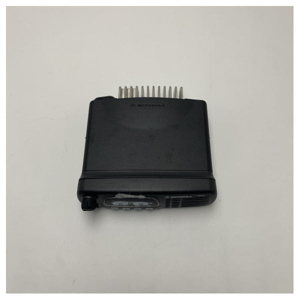 Motorola GM340 VHF морска радиостанция - надеждна двупосочна комуникация за лодки и кораби 