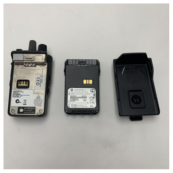 海上およびプロフェッショナル用のモトローラ DP3441 UHF ハンドヘルド二方向無線 - MDH69RDC9KA2AN 