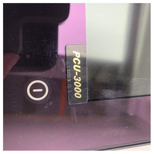 Furuno FMD-3100 con PCU-3000 Pantalla de cartas y sistema de información ECDIS de 24 pulgadas 