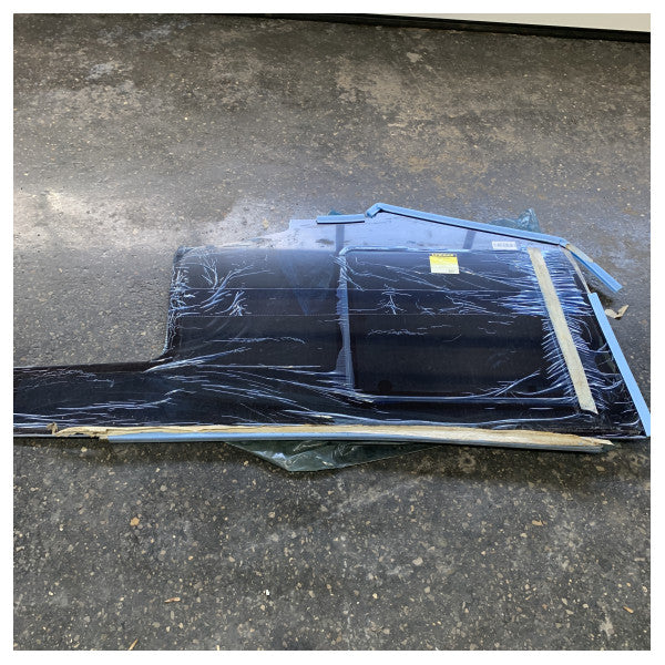 Lewmar Side Glass With Hatch for Moody 41 Decksaloon Entrance - 79075540 