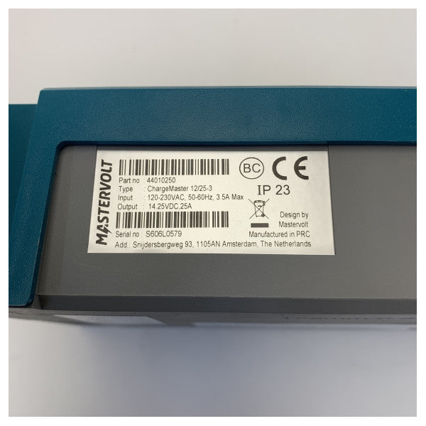 Mastervolt ChargeMaster 12/25-3 Automatisk batteriladdare 12V 25A - 44010250 