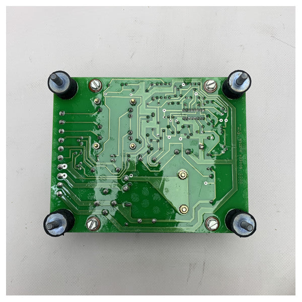 x Guinault 401RS435V1 si riferisce a un modello specifico di un generatore di aria compressa prodotto dall'azienda Guinault.